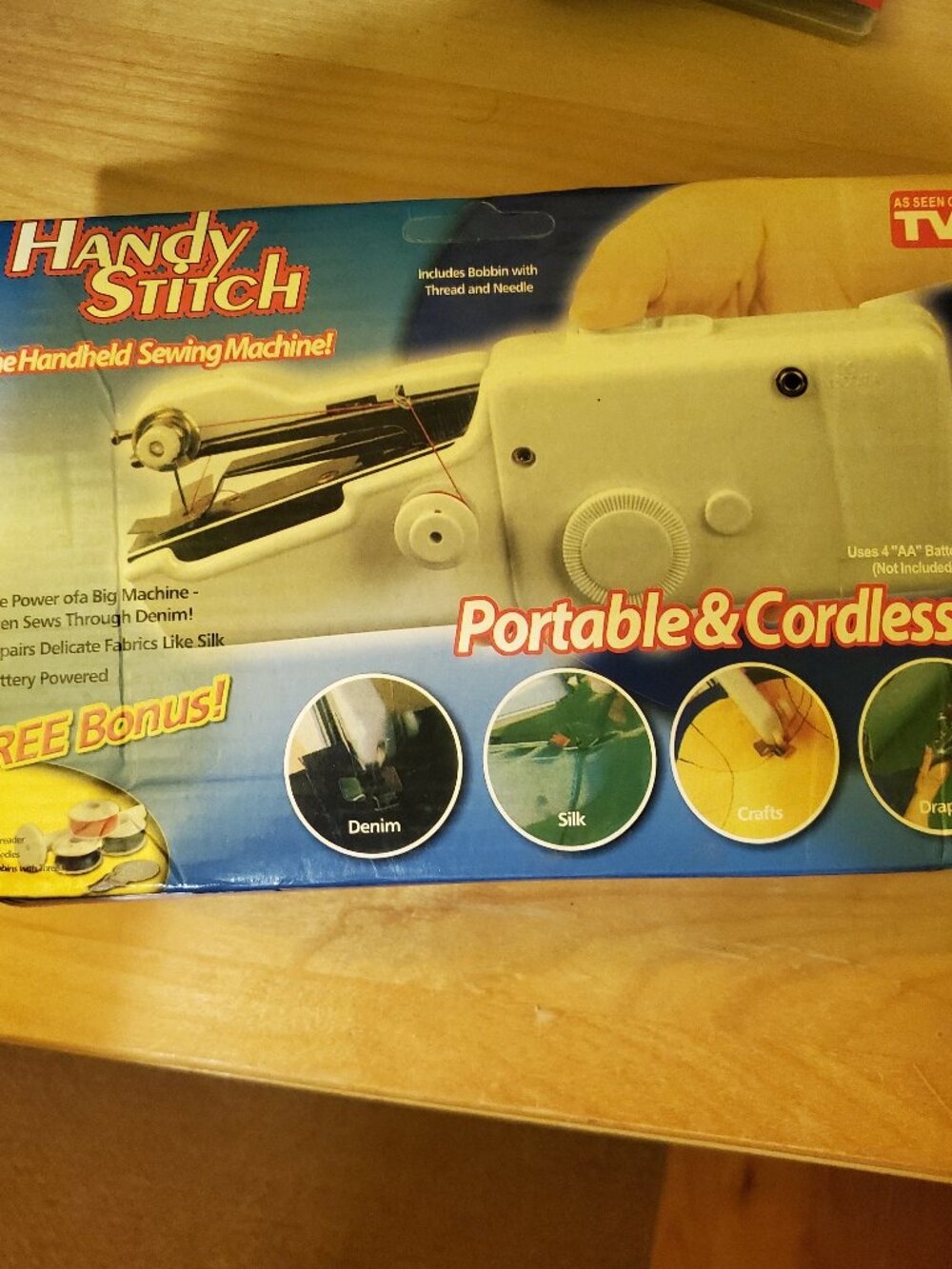 Handheld Sewing Machine - Picture 2 of 10